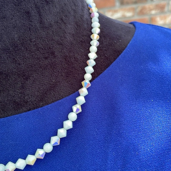 Vintage Necklace - Picture 3 of 4